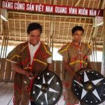 Lên biên giới ngắm bảo vật cổ truyền của người Hà Lăng