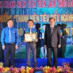 Tuyên dương 40 thanh niên tiêu biểu ngành cao su