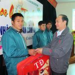 Ấm lòng công nhân lao động nghèo
