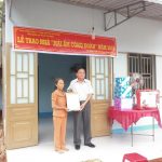 Cao su Bà Rịa trao nhà Mái ấm Công đoàn