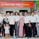 Khối thi đua số 10 tỉnh Bình Phước trao nhà tình thương