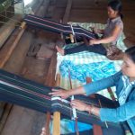 Truyền dạy nghề dệt thổ cẩm của người Jrai