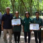 Khen thưởng 3 công nhân “về đích” sớm