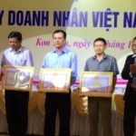 Cao su Kon Tum được khen tặng xuất sắc trong hoạt động an sinh xã hội