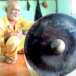 Già làng sở hữu nhiều bộ chiêng quý