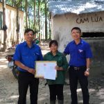 Đoàn Thanh niên Cao su Kon Tum khen thưởng thi đua nước rút