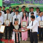 Tháng 4 tuyên dương 300 công nhân dân tộc thiểu số
