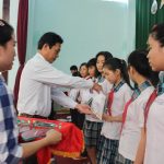 Cao su Bình Long tuyên dương 140 học sinh tiêu biểu