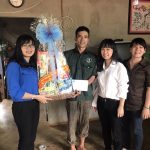 Cao su Đồng Nai thăm và tặng quà gia đình cựu cán bộ Đoàn, ĐVTN khó khăn