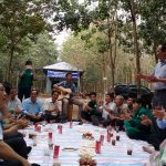Giá mủ tăng, CN hăng hái vào việc