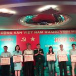 Bộ Tư lệnh Quân khu 7 tặng bằng khen cho Tạp chí Cao su VN