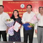 Công bố quyết định nghỉ hưu đối với bà Hồ Thị Tú Anh; giao kiêm nhiệm vụ Tổng biên tập  Tạp chí Cao ...