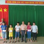Cao su Phước Hòa trao quà cho trẻ em khó khăn