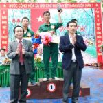 Lê Viết Hùng giành Bàn tay vàng Cao su Ea H’leo