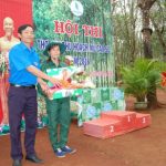 Nguyễn Thị Thủy đạt Bàn tay vàng NT Ia H’lốp, Cao su Chư Sê