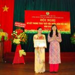 Công đoàn Cao su Kon Tum tuyên dương 76 nữ công nhân lao động