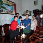 Hội Chữ Thập đỏ Cao su Đồng Nai chia sẻ với các trường hợp khó khăn