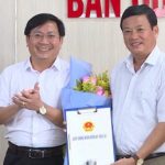 Trao giấy Chứng nhận đầu tư xây dựng khu công nghiệp Nam Pleiku
