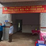 Cao su Bà Rịa – Kampong Thom trao nhà Mái ấm Công đoàn