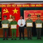 Cao su Chư Mom Ray và Sa Thầy sơ kết 4 năm thực hiện quy chế phối hợp với công an tỉnh