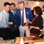Tăng cường mối quan hệ thân thiện với khách hàng