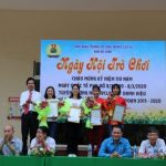 Trường Cao đẳng Cao su tuyên dương lao động nữ