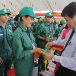 Chú trọng khen thưởng người lao động trực tiếp sản xuất