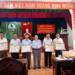 Cao su Hương Khê - Hà Tĩnh: Khen thưởng 15 tập thể và 19 cá nhân
