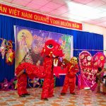 Vui Trung thu trên nước bạn Lào