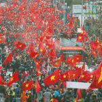 Khi người Việt hâm mộ bóng đá