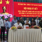 Cao su Tân Biên ký kết hoạt động kết nghĩa Bộ Chỉ huy Quân sự tỉnh Tây Ninh