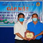 Lãnh đạo Cao su Mang Yang đến tận nơi trao quà, ghi nhận ý kiến công nhân
