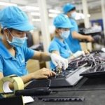 Bổ sung các giải pháp hỗ trợ người dân, doanh nghiệp chịu tác động của dịch COVID-19