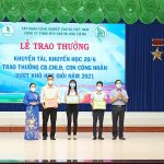 Cao su Dầu Tiếng trao học bổng Khuyến tài khuyến học 20/6”