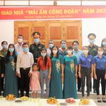 Công đoàn Công ty 75 bàn giao nhà “Mái ấm Công đoàn” cho công nhân khó khăn