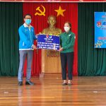 Đoàn viên thanh niên khó khăn Cao su Chư Păh nhận nhiều phần quà ý nghĩa