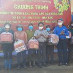 Trao 195 suất quà Tết cho công nhân Cao su Ea H’Leo