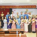 Họp mặt ngày 8/3 và trao giải cuộc thi Gương sáng phụ nữ ngành cao su