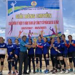 Nông trường Suối Cát giành giải vô địch bóng chuyền chào mừng 15 năm thành lập Cao su Sa Thầy