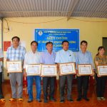 Cao su Mang Yang khen thưởng 64 tập thể và 112 cá nhân