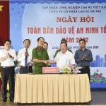 Cao su Bà Rịa thực hiện tốt phong trào Toàn dân bảo vệ anh ninh Tổ quốc