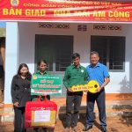 Cao su Chư Păh trao 2 nhà Mái ấm Công đoàn
