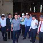 Chủ tịch Quốc hội Vương Đình Huệ thăm và làm việc tại Công ty CP MDF VRG Dongwha