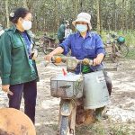 Người giữ lửa cho công nhân