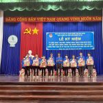 Trường Cao đẳng Công nghiệp Cao su tặng quà Tết cho sinh viên khó khăn