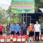 Cao su Bà Rịa tặng quà Xuân yêu thương cho công nhân khó khăn
