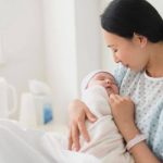 Lao động nữ sinh con được nhận thêm tiền từ ngày 1/7/2023