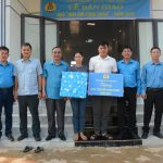 Công đoàn Cao su Việt Nam bàn giao nhà “Mái ấm Công đoàn” cho công nhân khó khăn của Cao su Chư Mom ...
