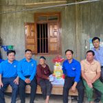 Cao su Sa Thầy thăm các hộ gia đình có công với cách mạng