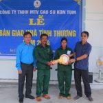 Cao su Kon Tum trao nhà tình thương cho công nhân